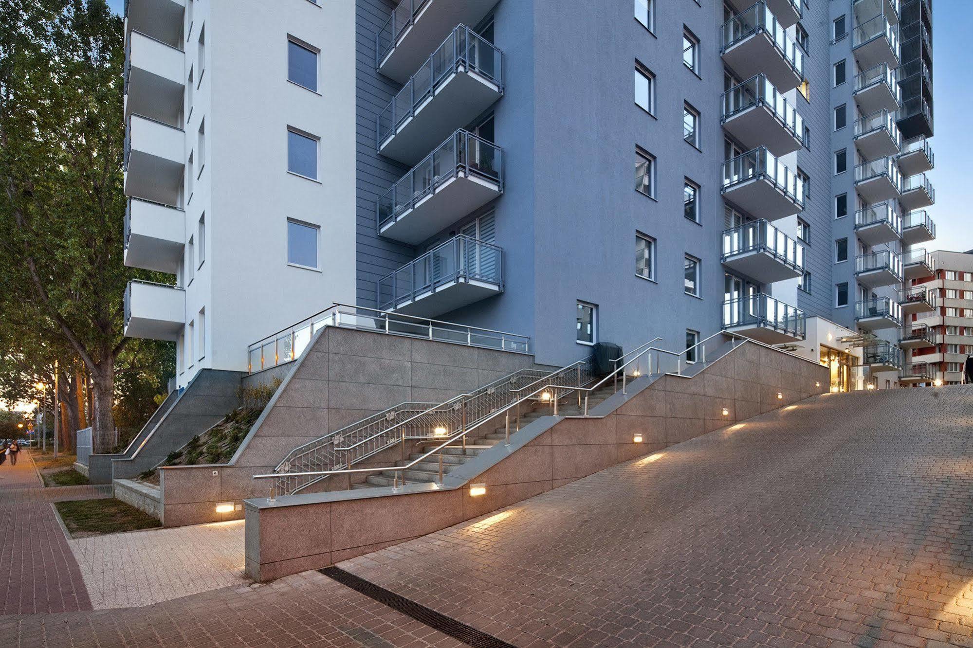Irs Royal Apartments Apartamenty Irs Trzy Zagle 그단스크 외부 사진