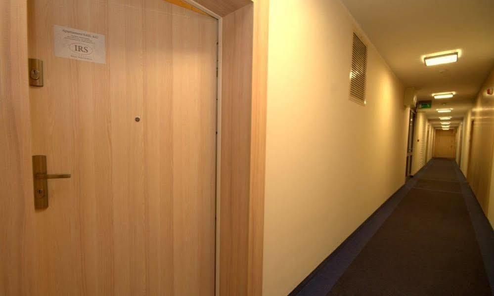 Irs Royal Apartments Apartamenty Irs Trzy Zagle 그단스크 외부 사진